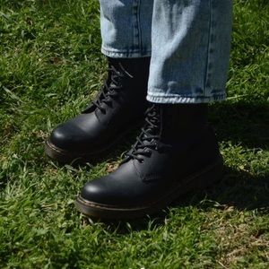 Women’s Dr. Martens